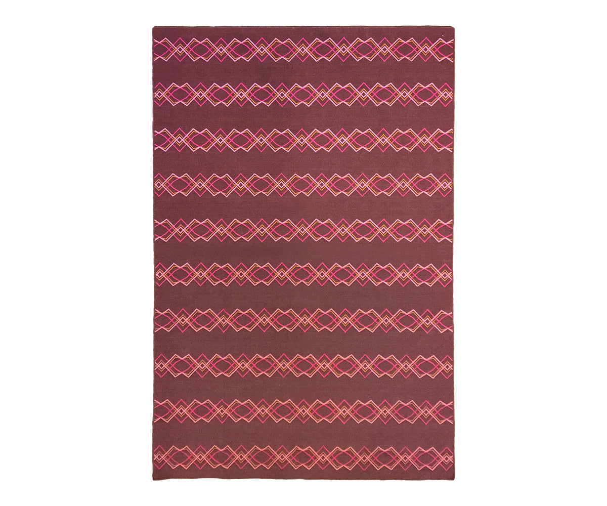 Why my rug won't stop shedding and tips for how to deal with it ...